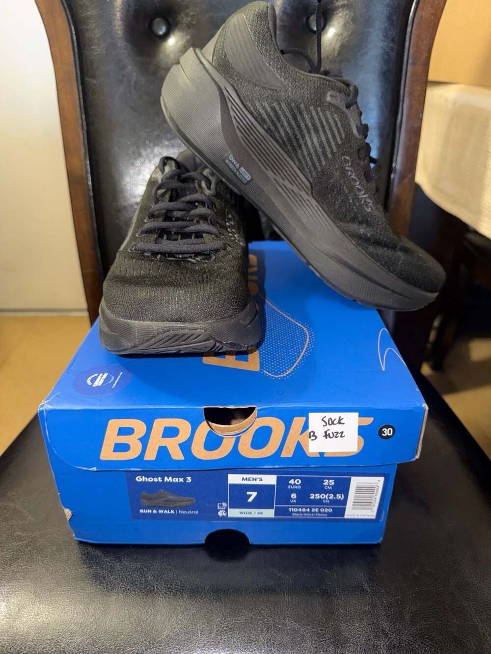 Brooks Men's Ghost Max 3 Neutral Running Shoes, Black/Black/Ebony, Size 7 Wide (